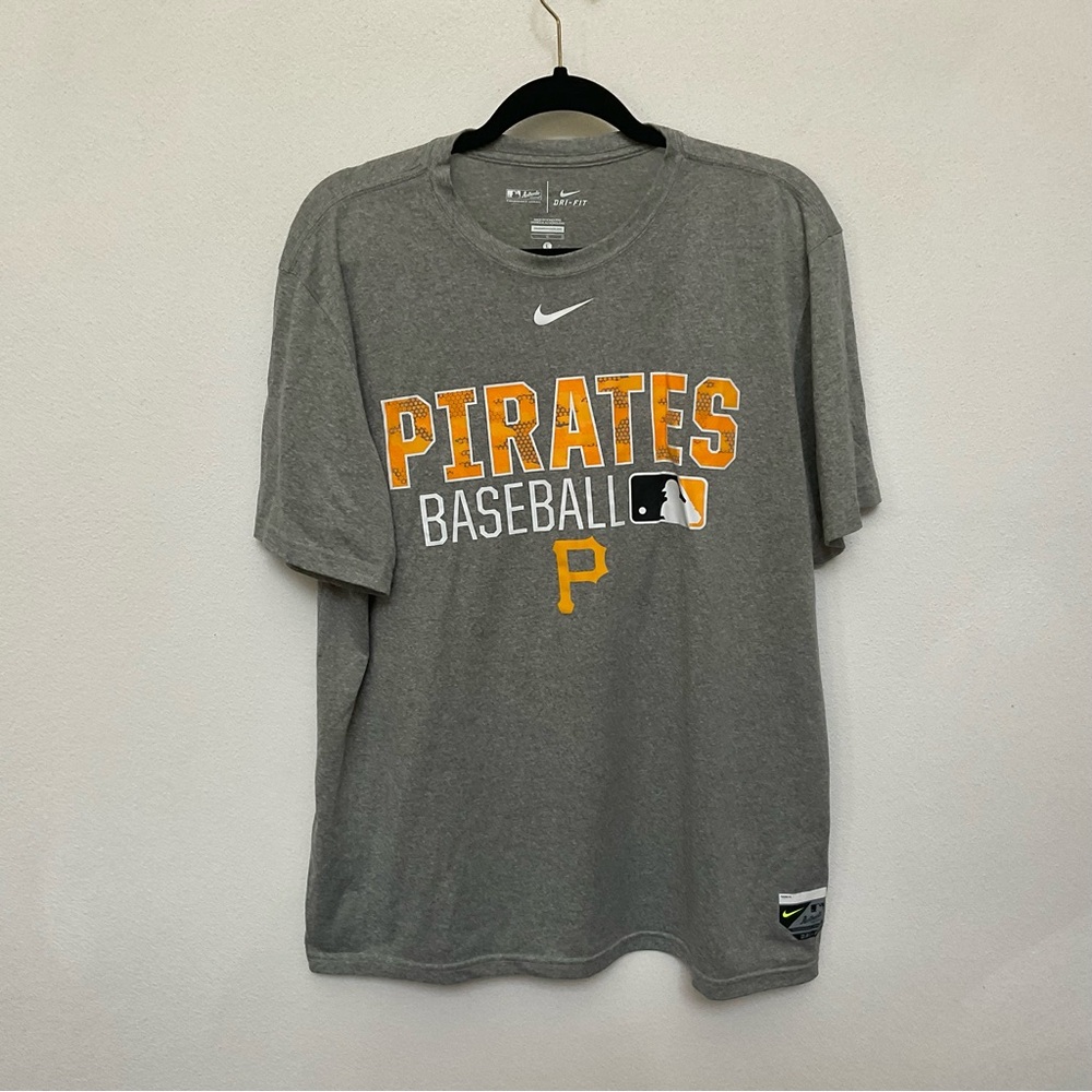Nike Dri Fit Grey, Gold Pirates Baseball Short Sleeve Shirt Size Large MLB
